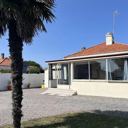 Maison La Bernerie-en-retz, 5 Pieces, 8 Personnes - Fr-1-612-46 Hotel La Bernerie-en-Retz